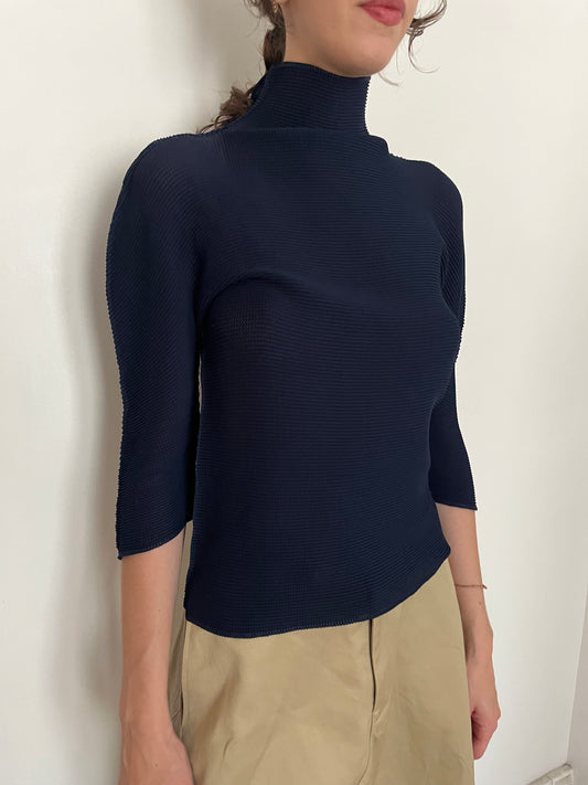 ISSEY MIYAKE