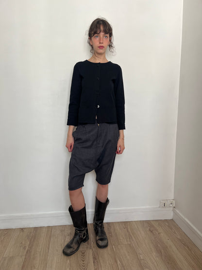 AGNES B