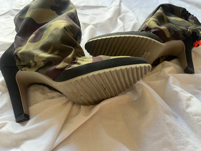UNITED NUDE